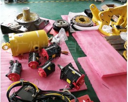 發(fā)那科機(jī)器人R-2000iC本體拆機(jī)件銷售：電機(jī)、減速器、平衡缸……